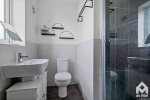 Photo 13- click for photo gallery